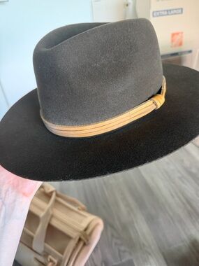 Goorin Bros Brown Felt Fedora with Branded Interior
